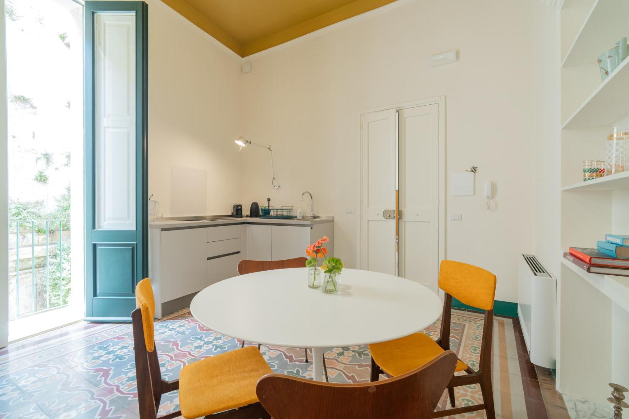Margherita Apartment & Rooftop By Residence Colibri Лече Екстериор снимка